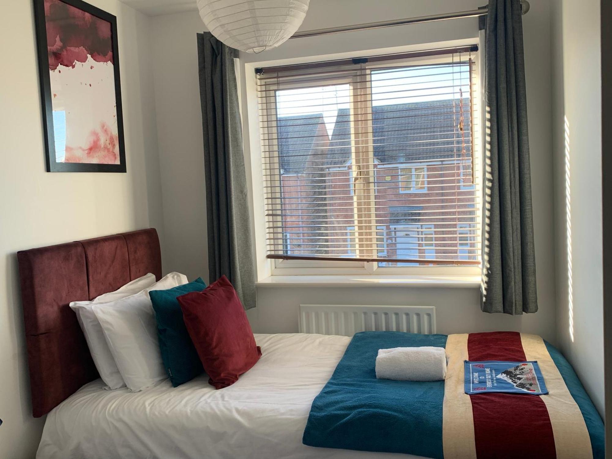 Montrose House Villa Swindon Dış mekan fotoğraf
