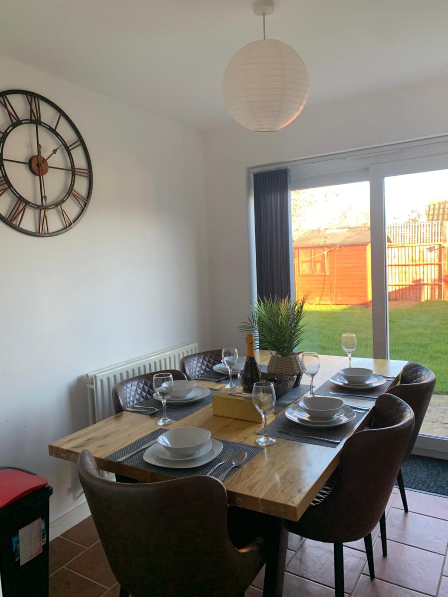 Montrose House Villa Swindon Dış mekan fotoğraf