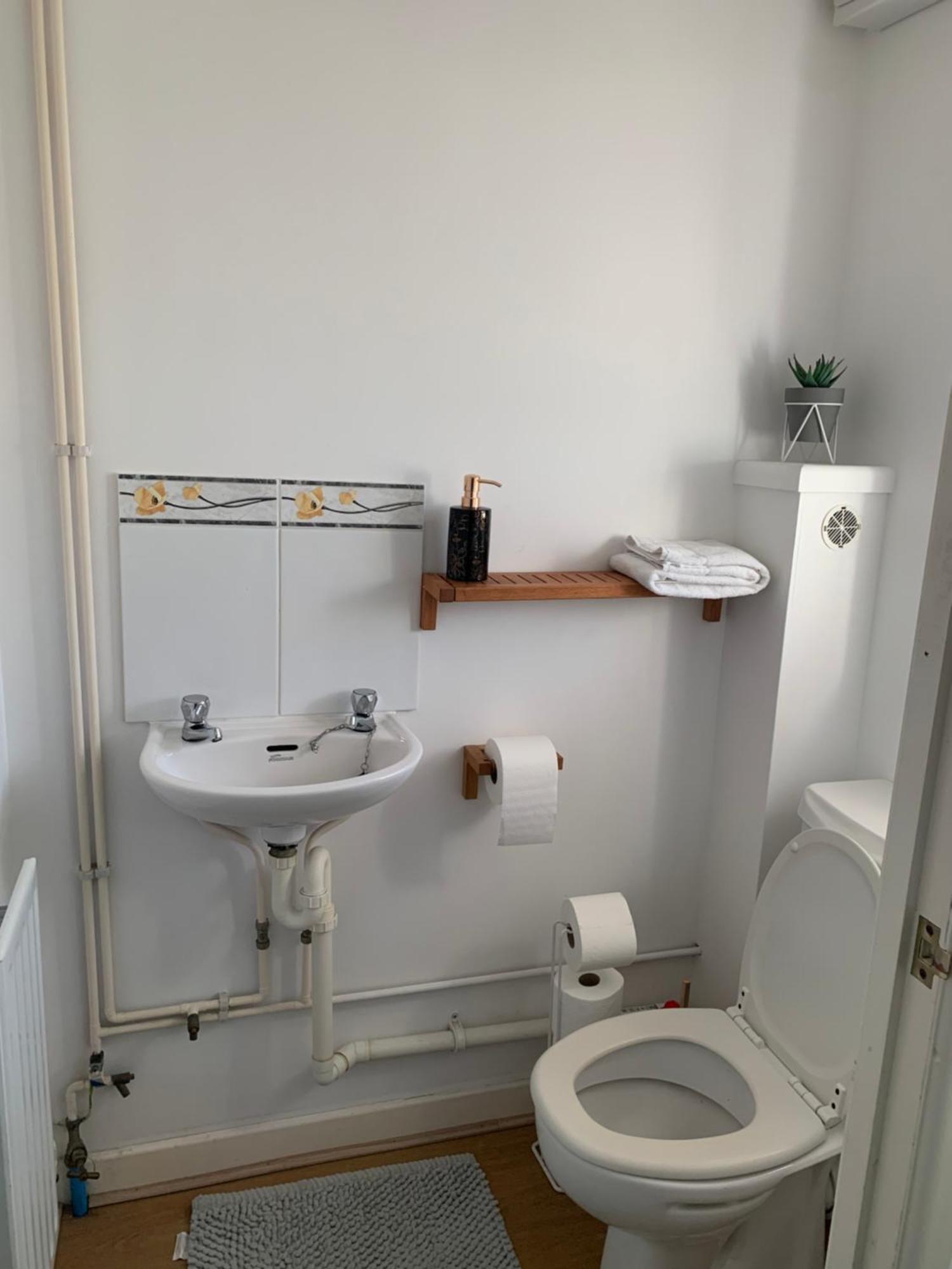 Montrose House Villa Swindon Dış mekan fotoğraf